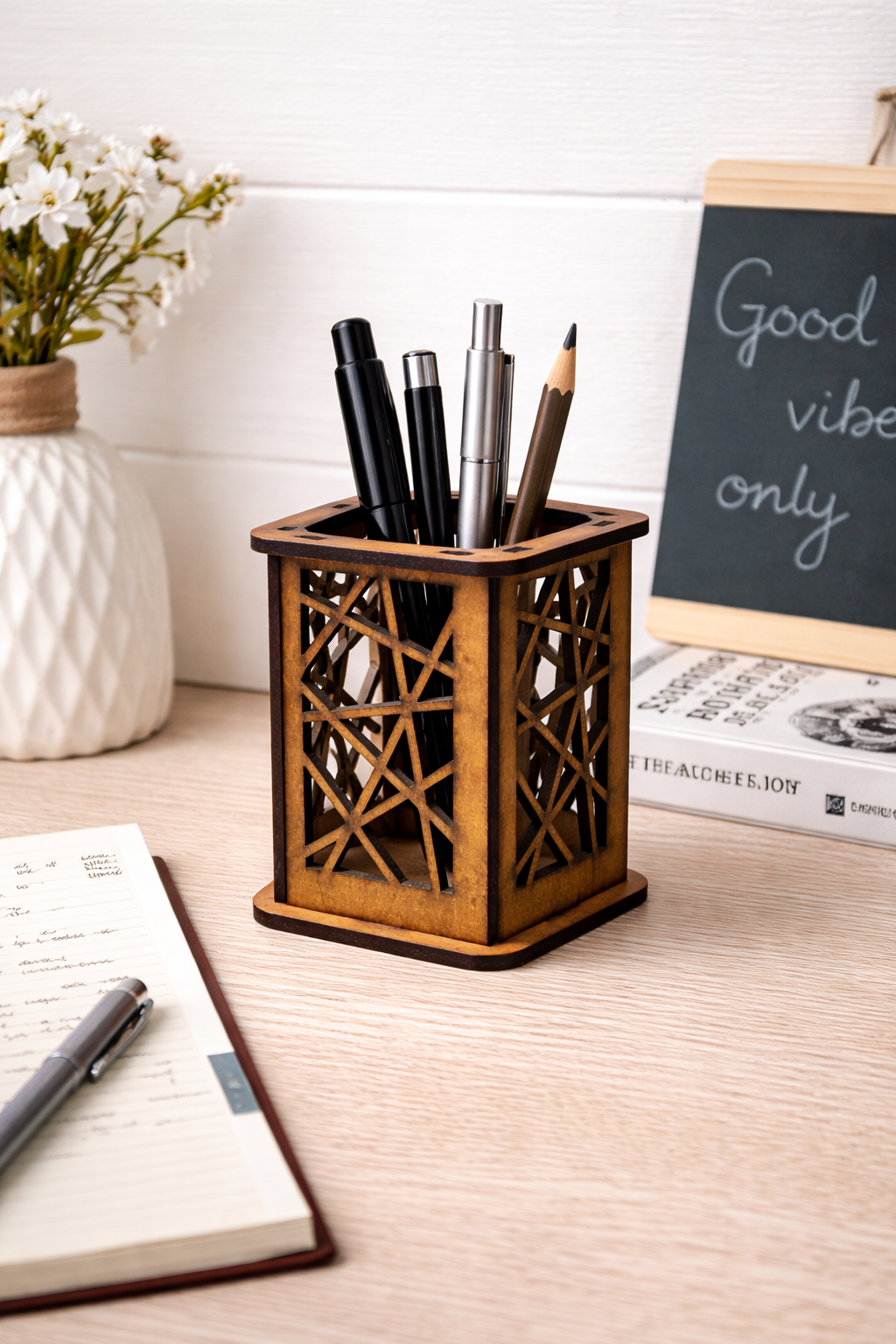 Wooden  Pen Stand